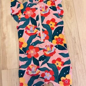 Gagou Tagou Floral swim rash guard